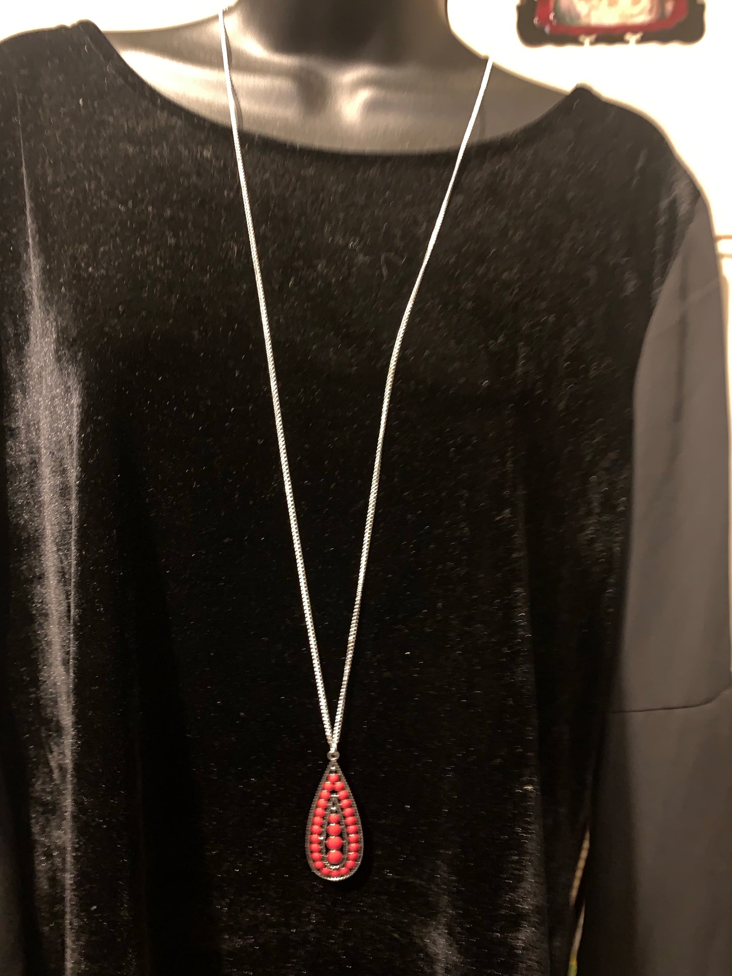 necklace color Recd