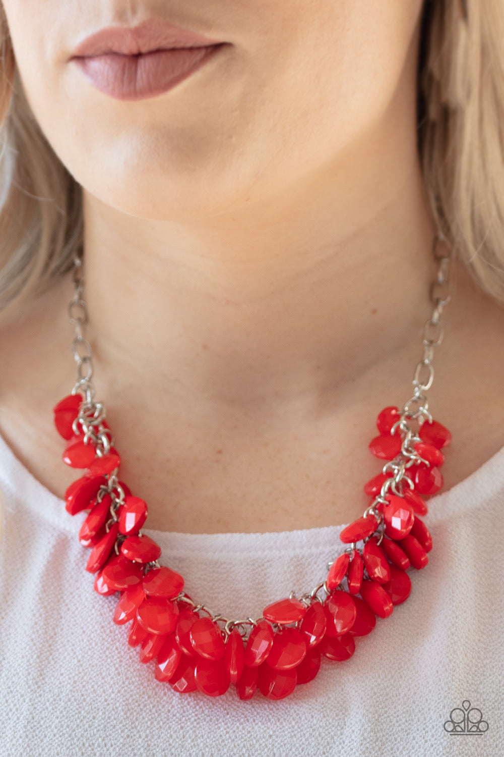 Necklace set color red