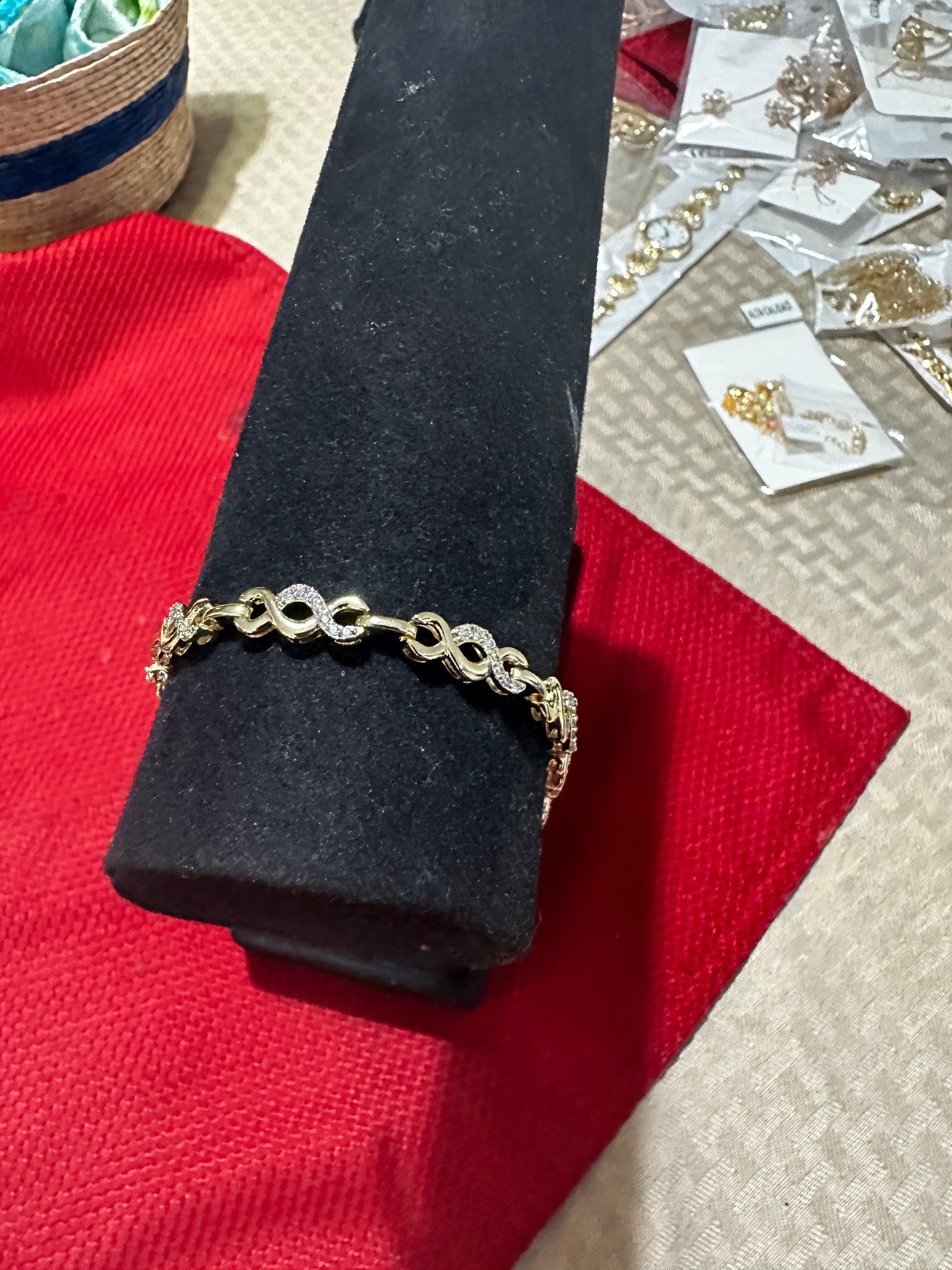 Laminated Gold 14K infinity bracelet