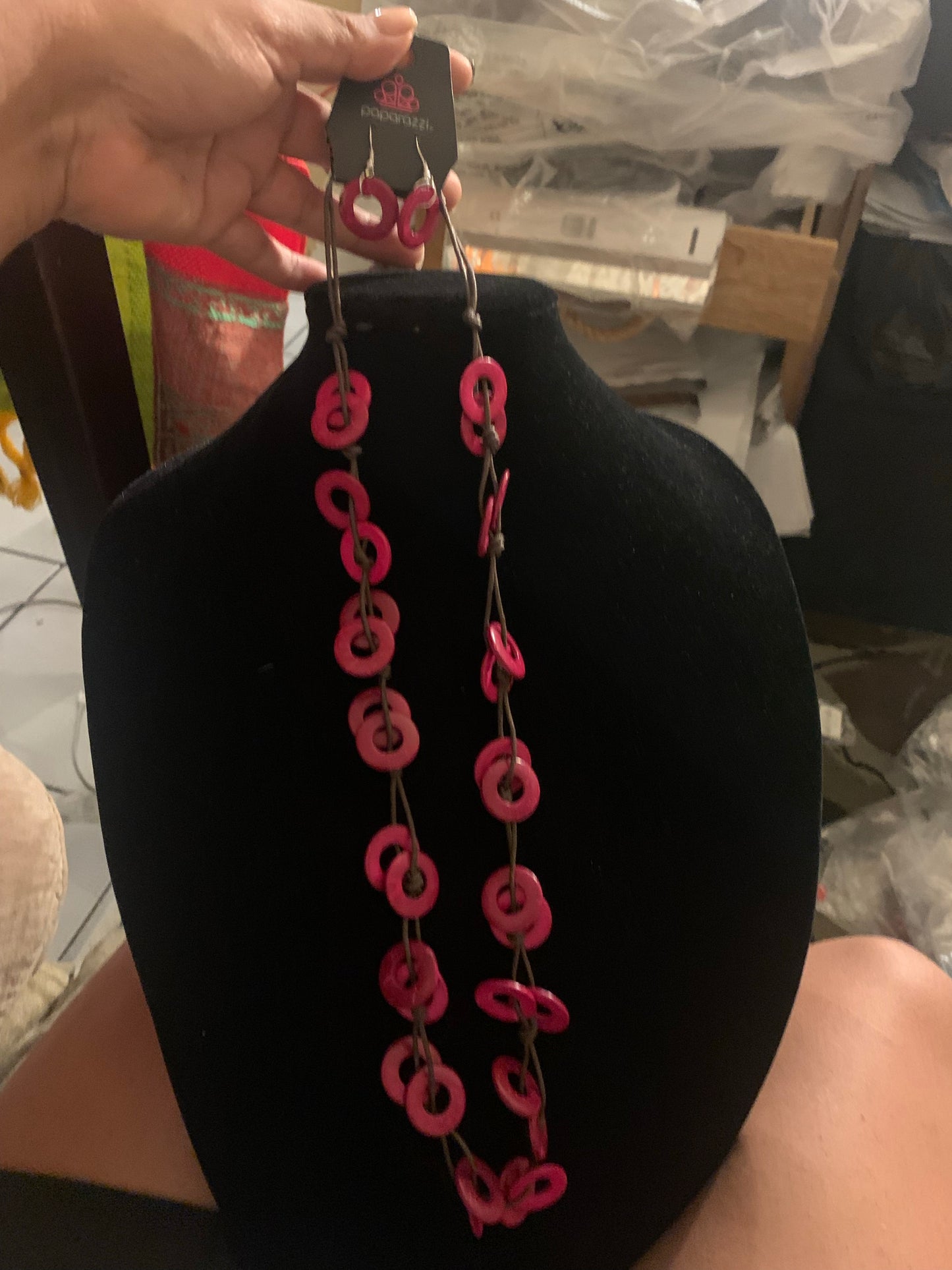 Waikiki winds pink necklace