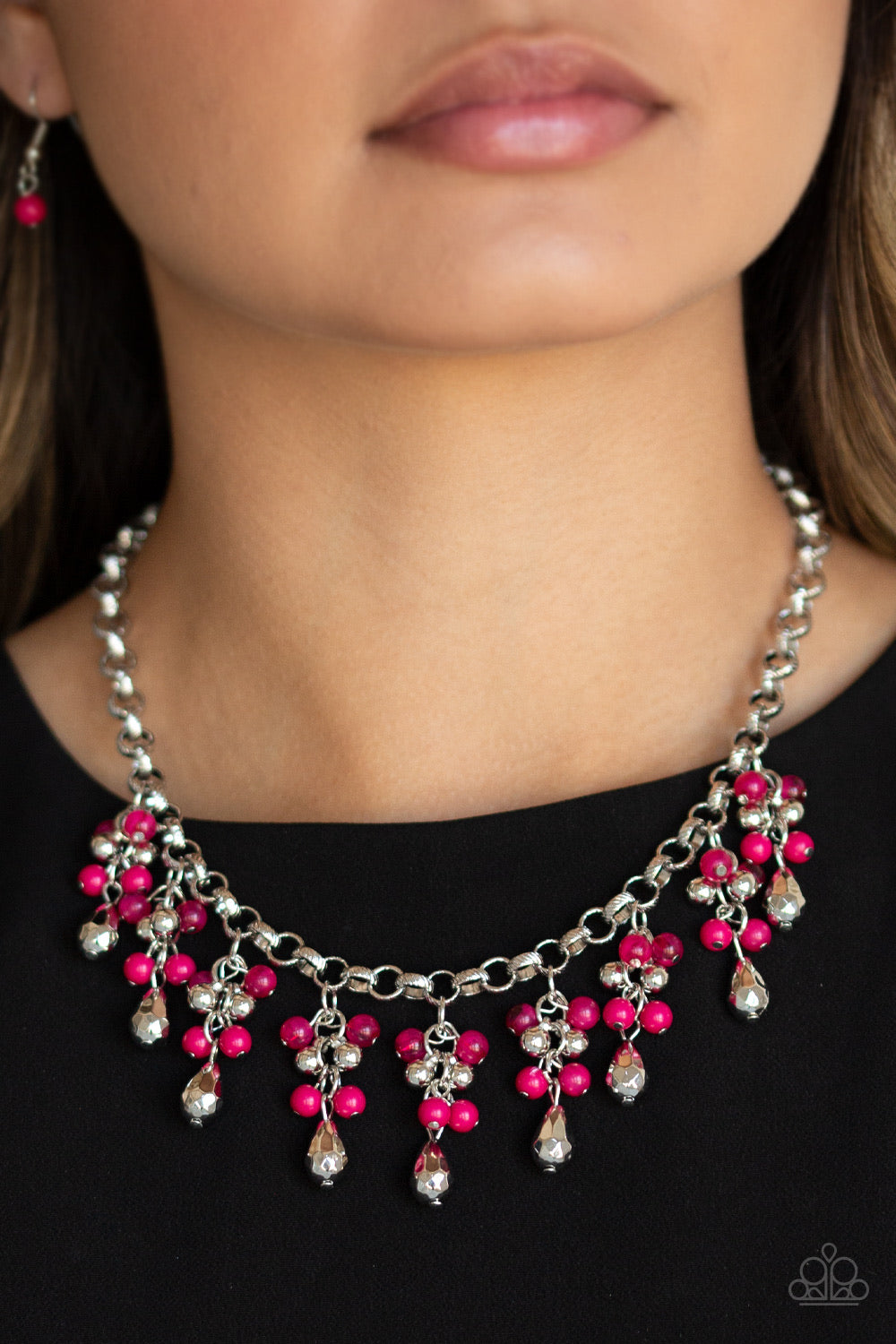 Traveling Trendsetter pink necklace