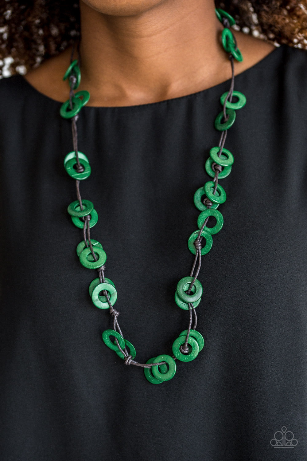 Necklace set color green