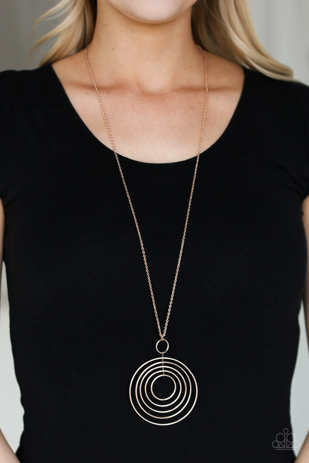 Running Circles in my Mind rose Gold necklace