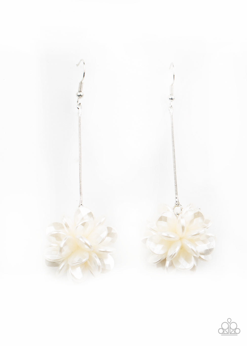 Swing Big white Earrings