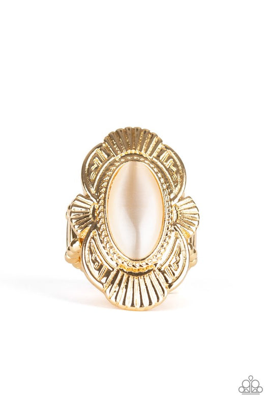 Ladies ring color Gold with white stone