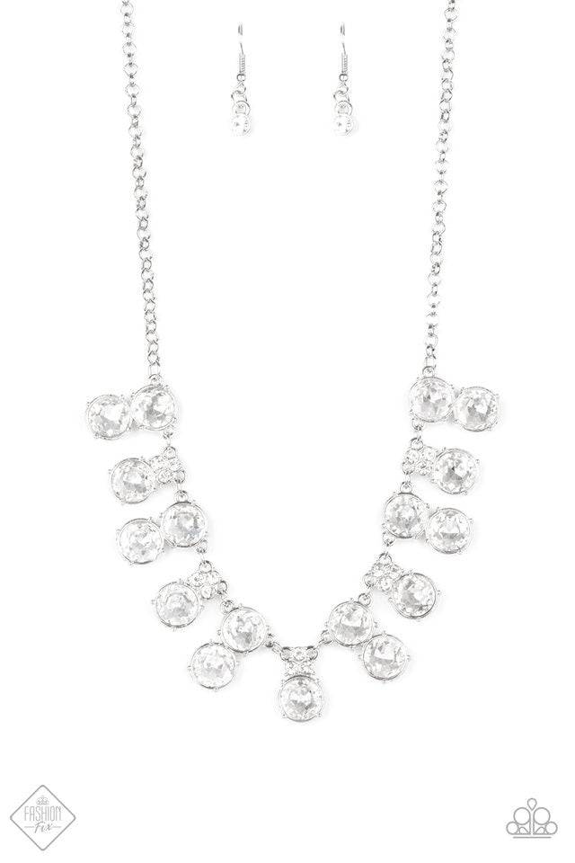 Necklace set color silver