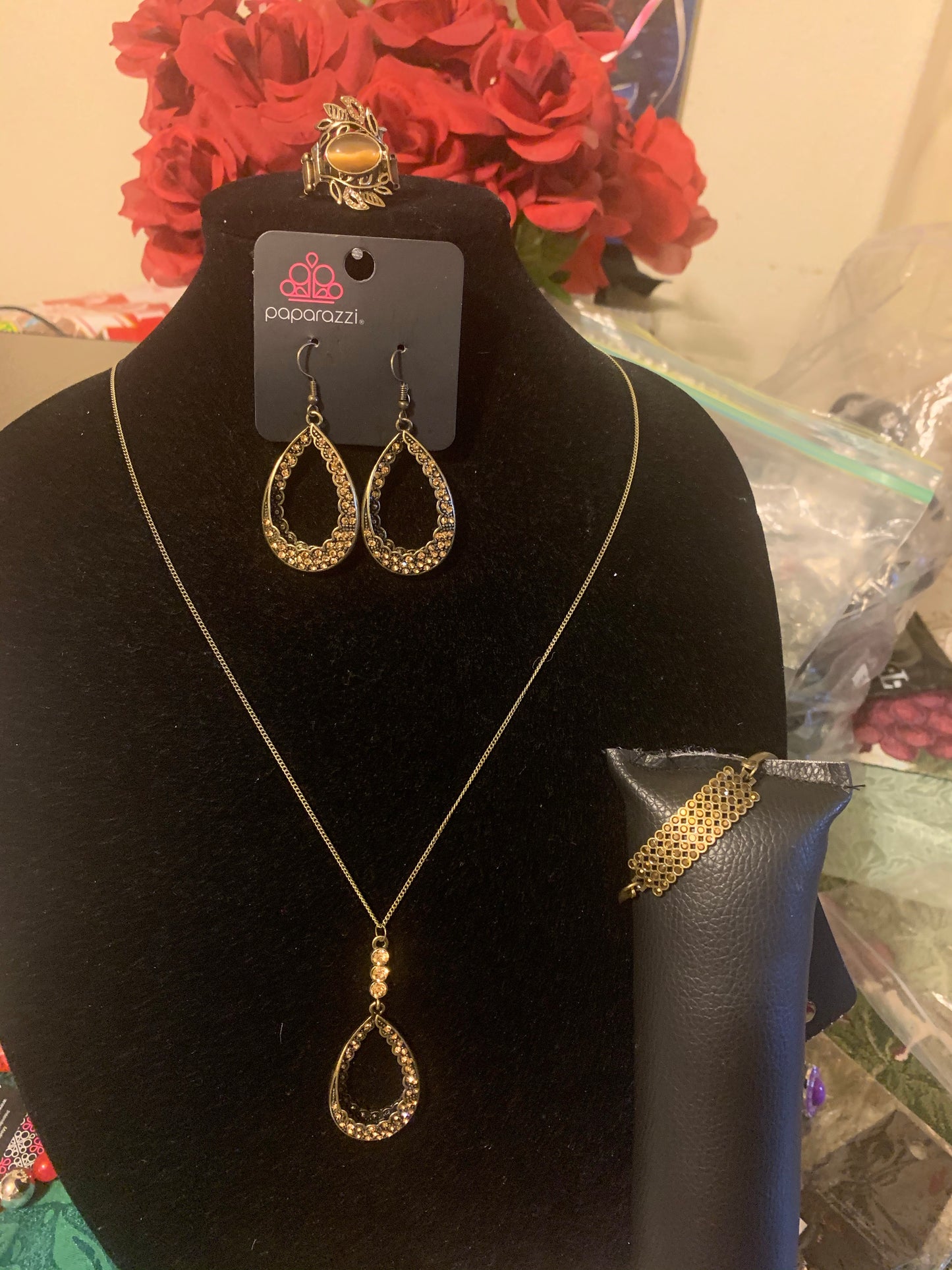 4pc set color brass; includes: necklace, bracelet, earrings and ring