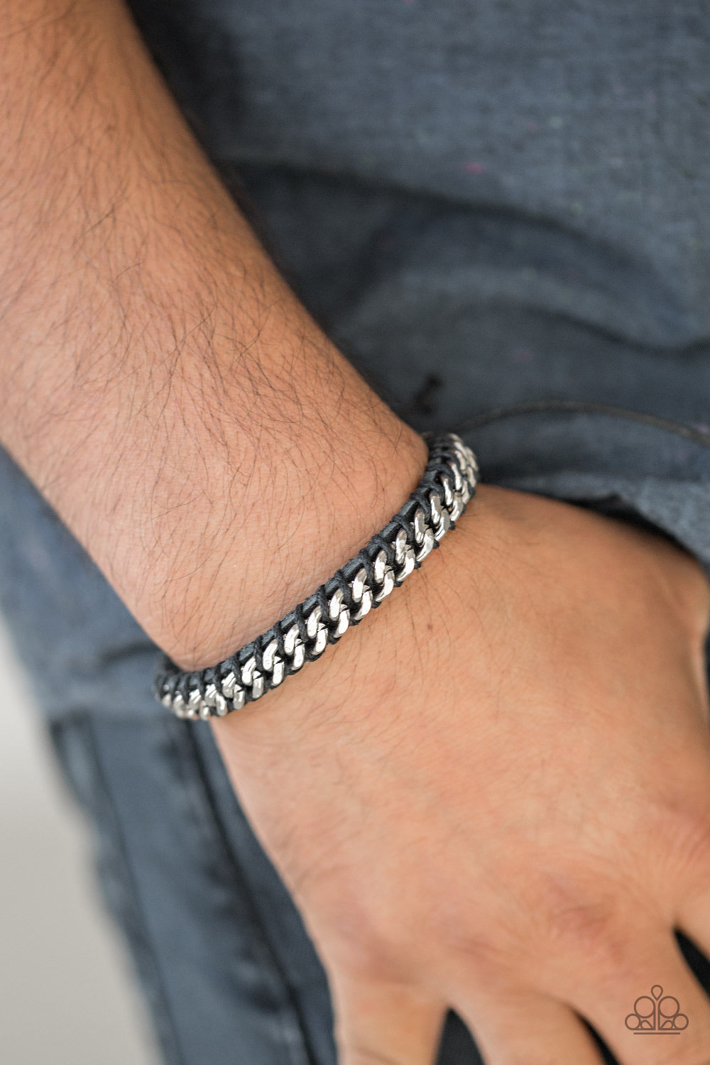 Men’s urban bracelet color black and silver