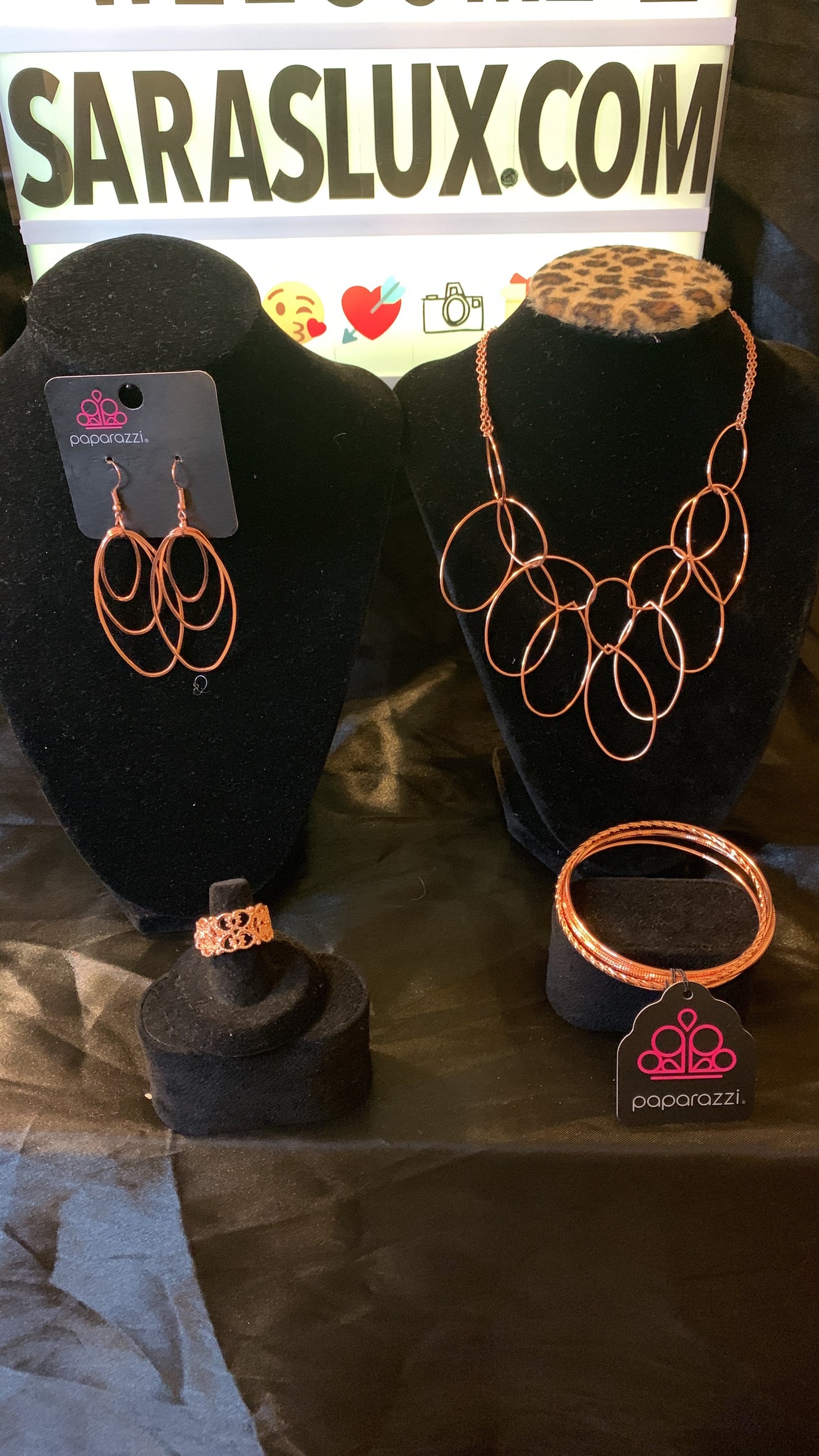 Paparazzi 4pc set color copper ; includes: necklace, earrings, bracelet and ring