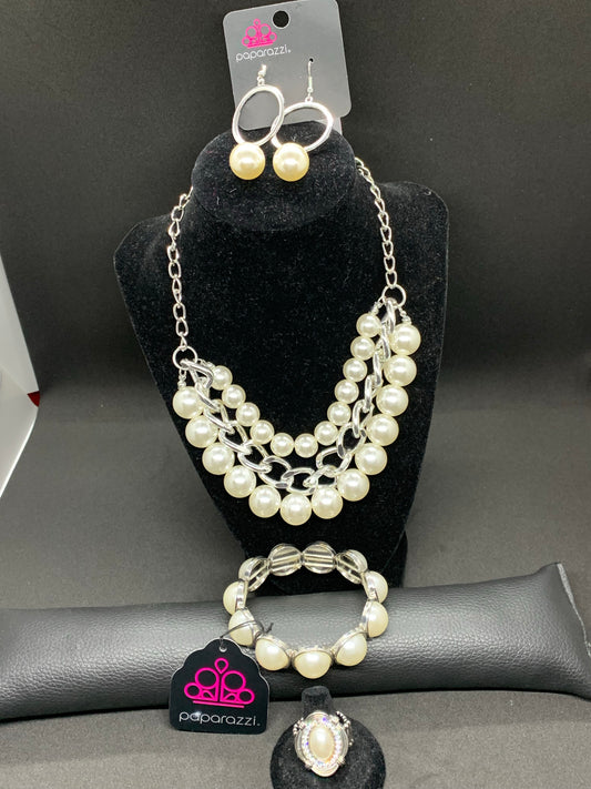 4pc set color silver with white pearls