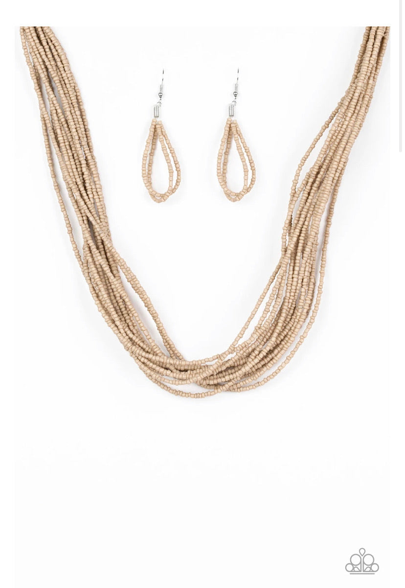 Wide open spaces brown necklace