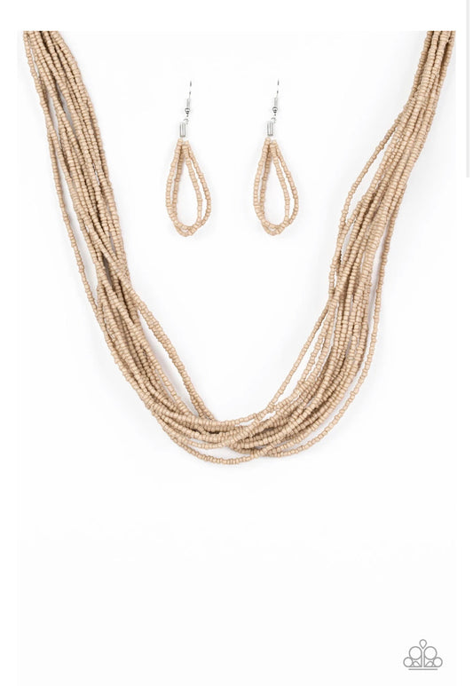 Wide open spaces brown necklace