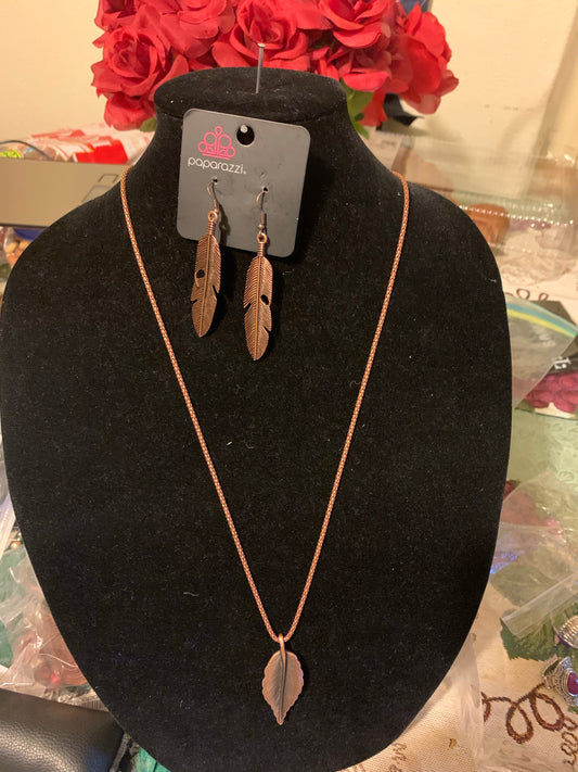 Paparazzi 2pc set color Copper: necklace and earrings