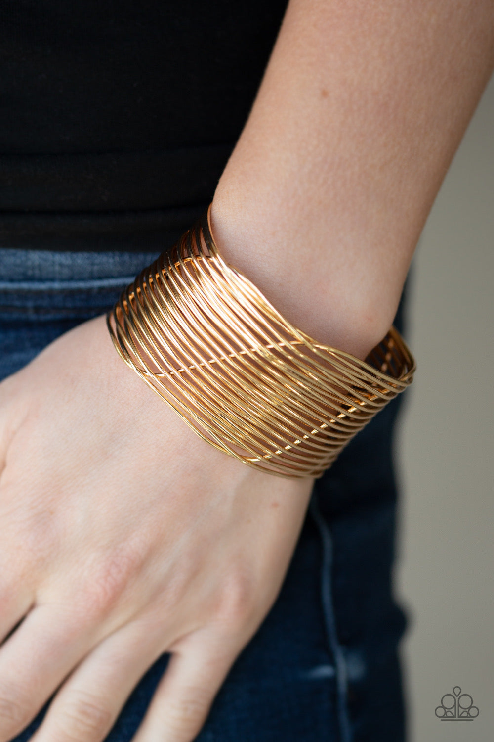 Retro Revamp - Gold Bracelet