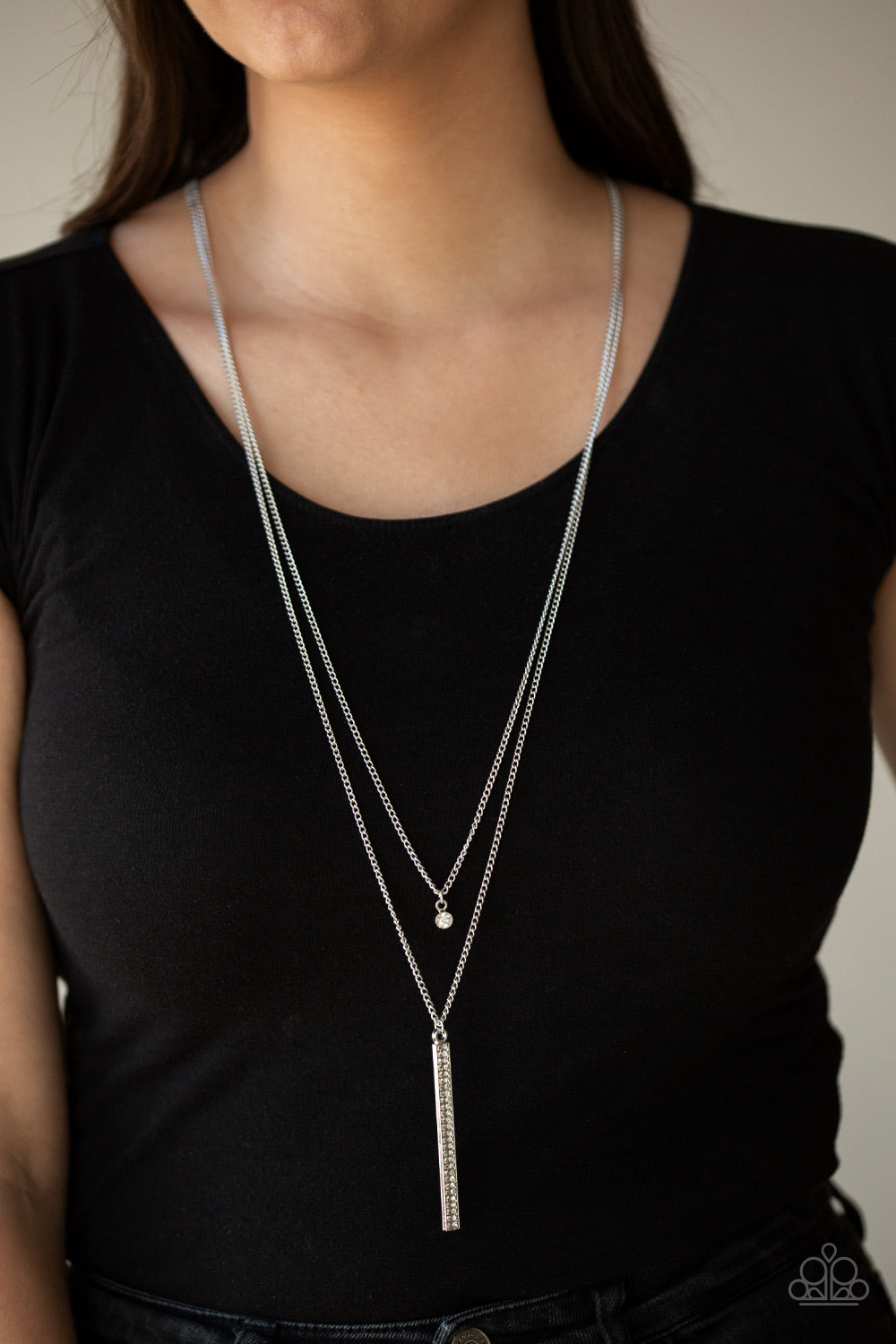 Stratospheric white necklace