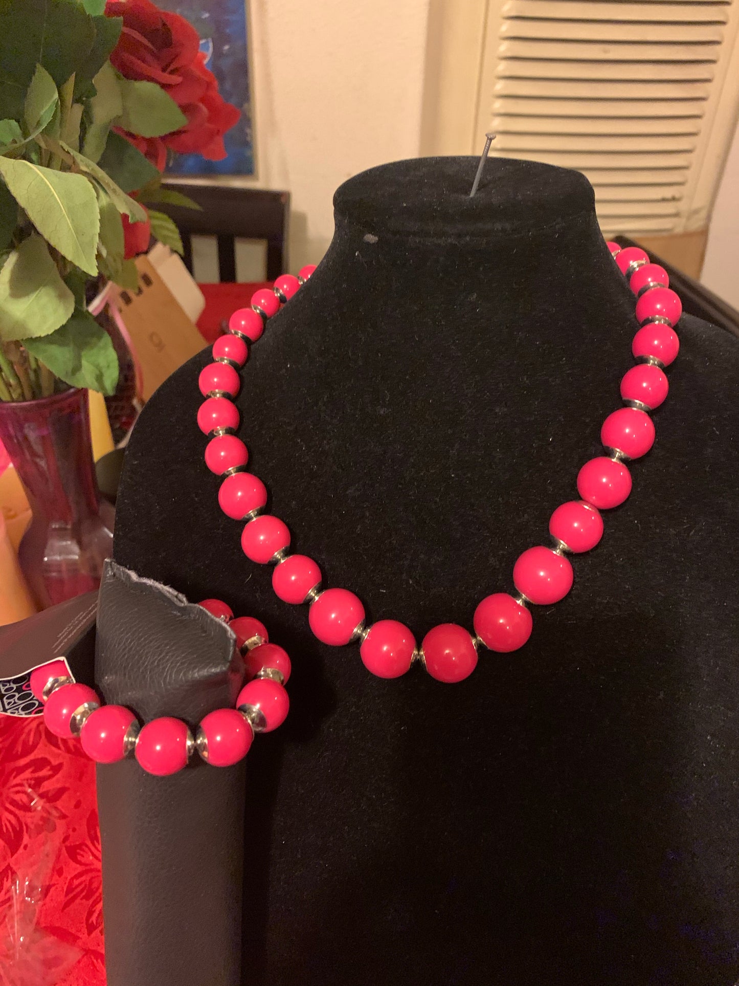 2pc set necklace and bracelet pink