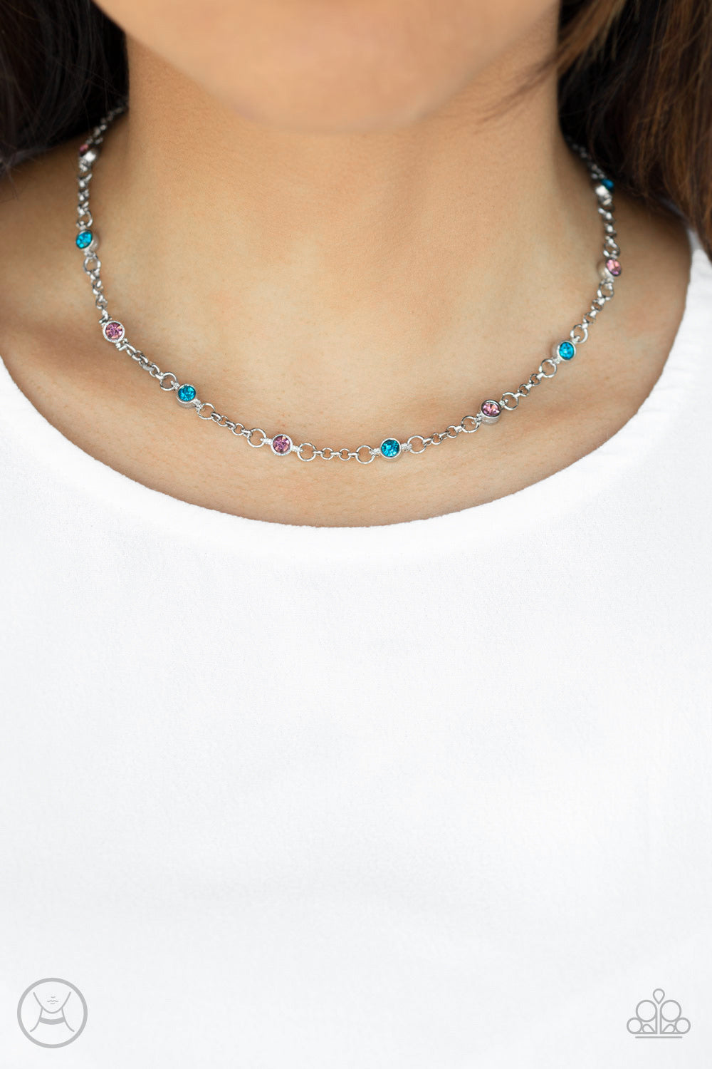 Stunningly stunning multi necklace