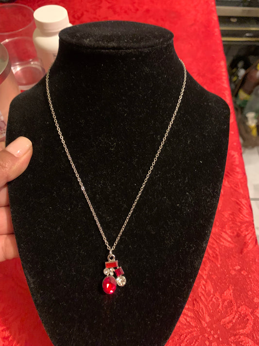 New necklace set color silver with red stones