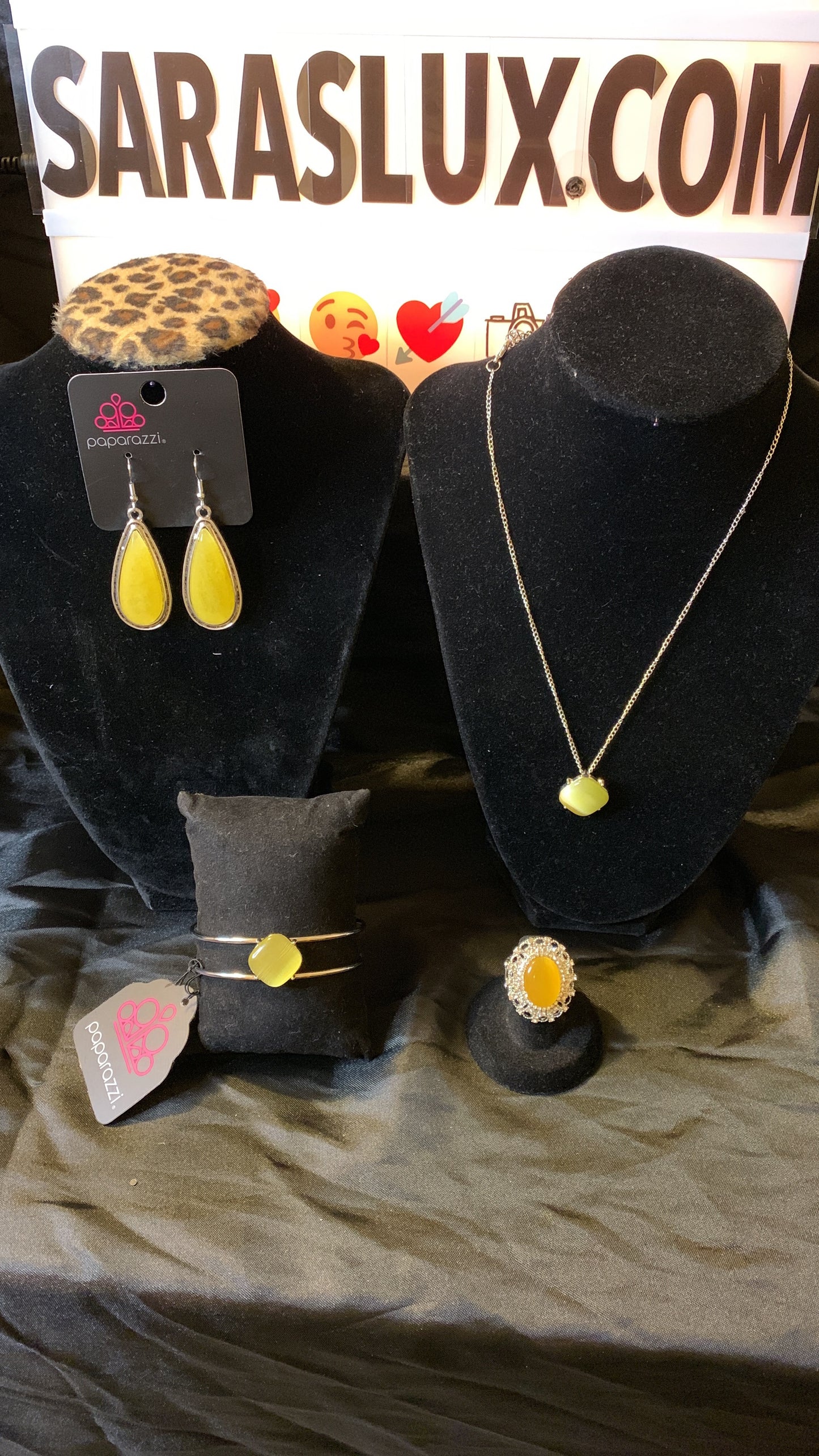 4pc set color yellow: necklace, earrings, ring and bracelet