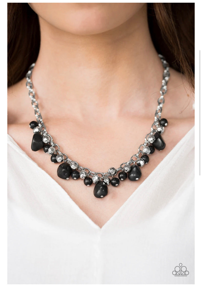 Paleo Princess Black paparazzi Necklace