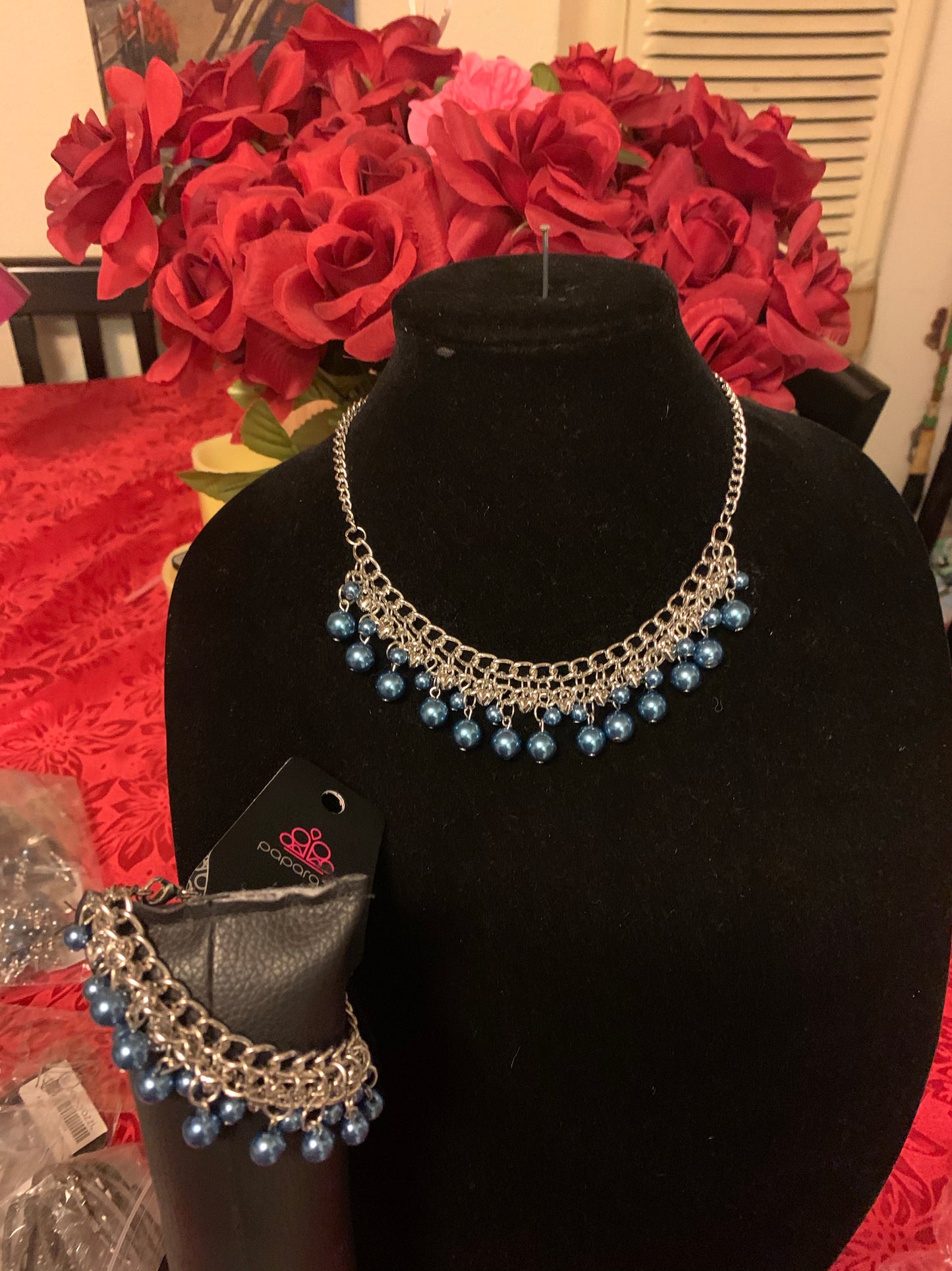 Paparazzi 2pc set color Blue necklace and bracelet