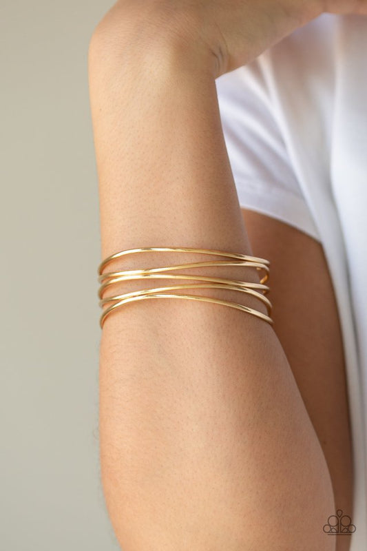 Showstopping Sheen - Gold Bracelet