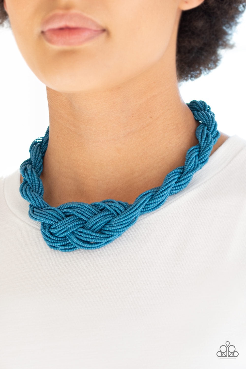 Necklace color blue