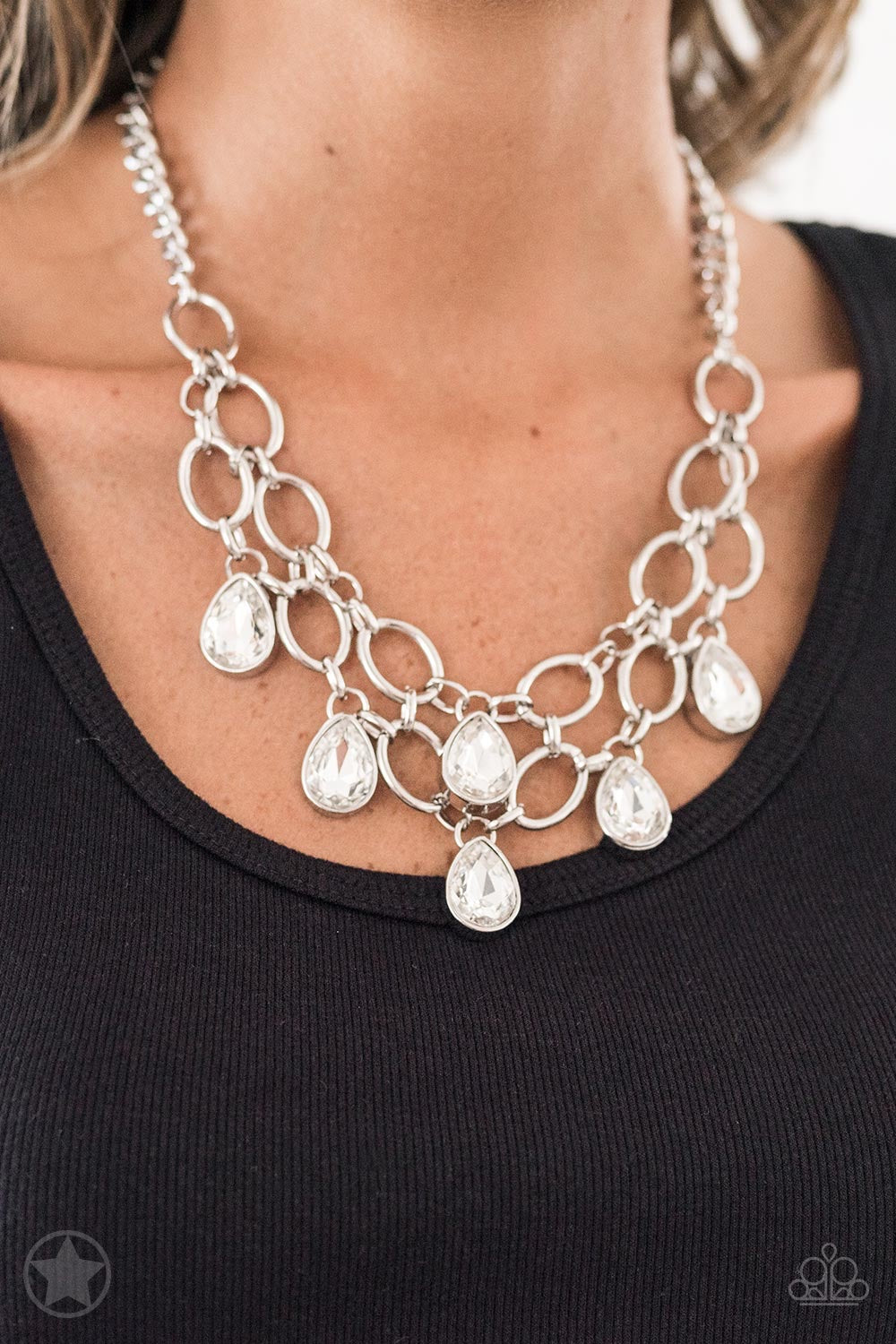 Blockbuster necklace-Show-Stopping Shimmer - White