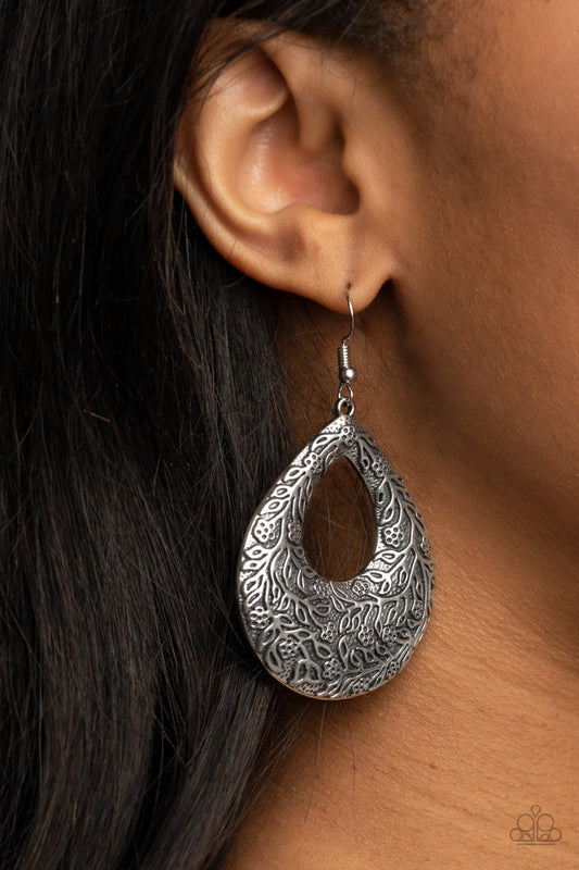 Flirtatiously Flourishing - Silver earrings