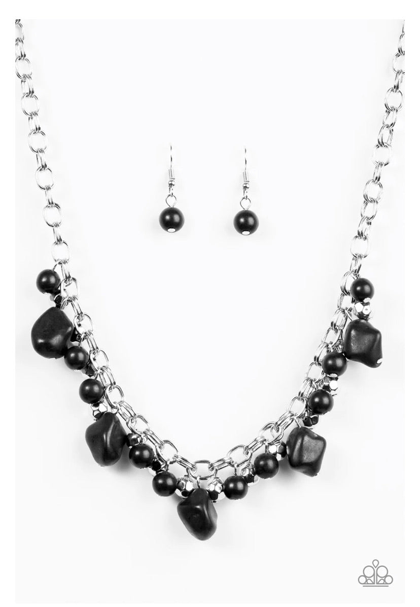 Paleo Princess Black paparazzi Necklace