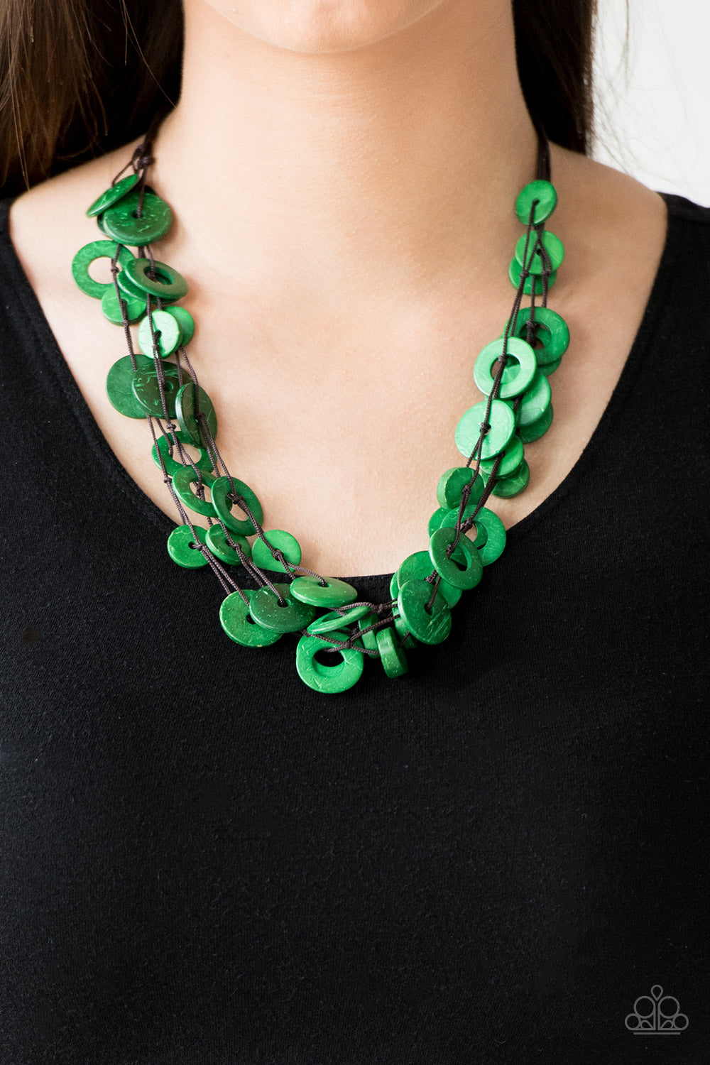 Necklace set color green