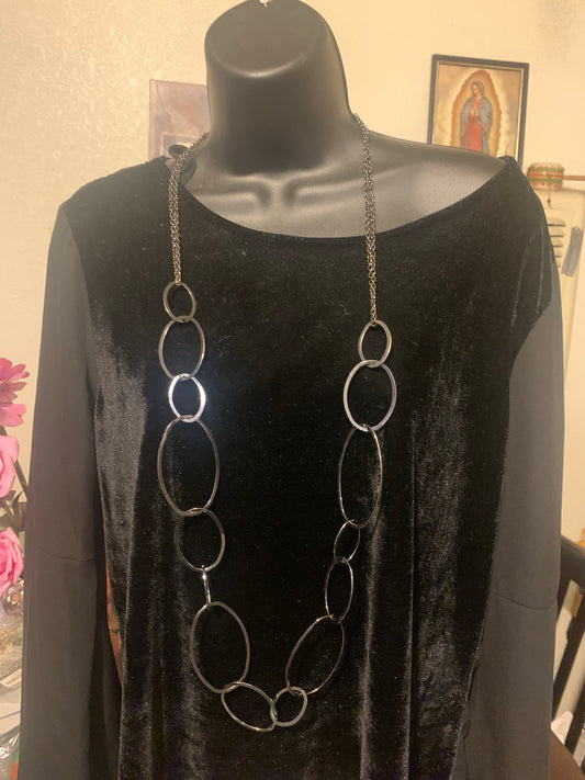 City Circuit Black necklace