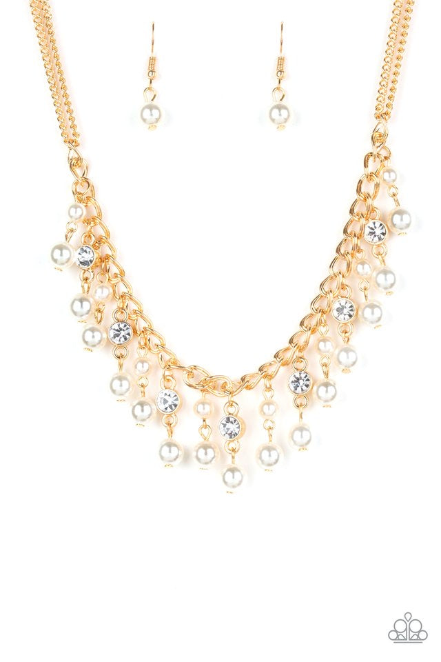 Regal refinement necklace color Gold