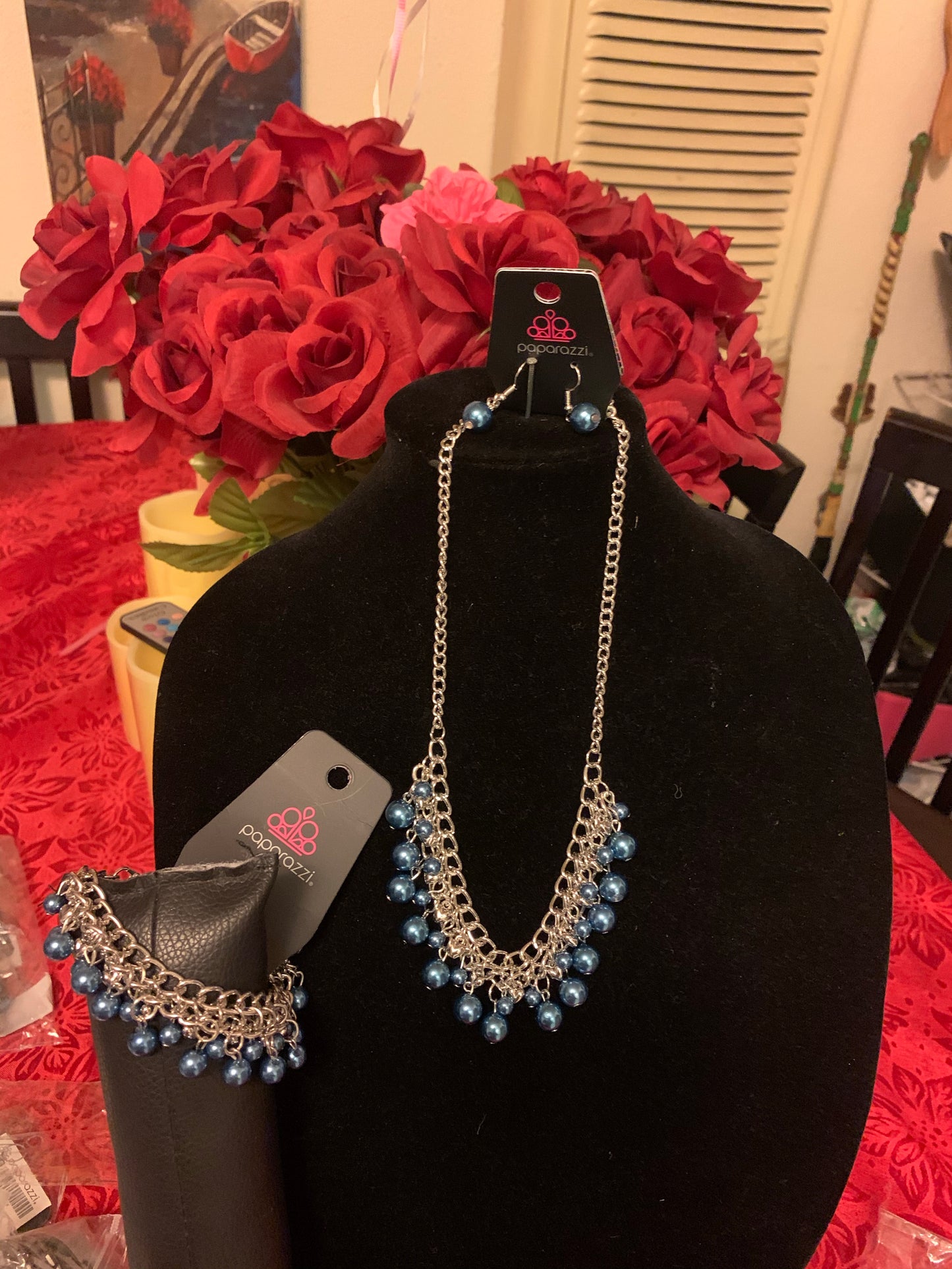 Paparazzi 2pc set color Blue necklace and bracelet