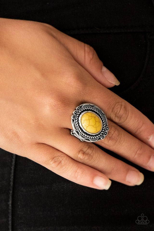 Tumblin Tumbleweeds - Yellow ♥Ring