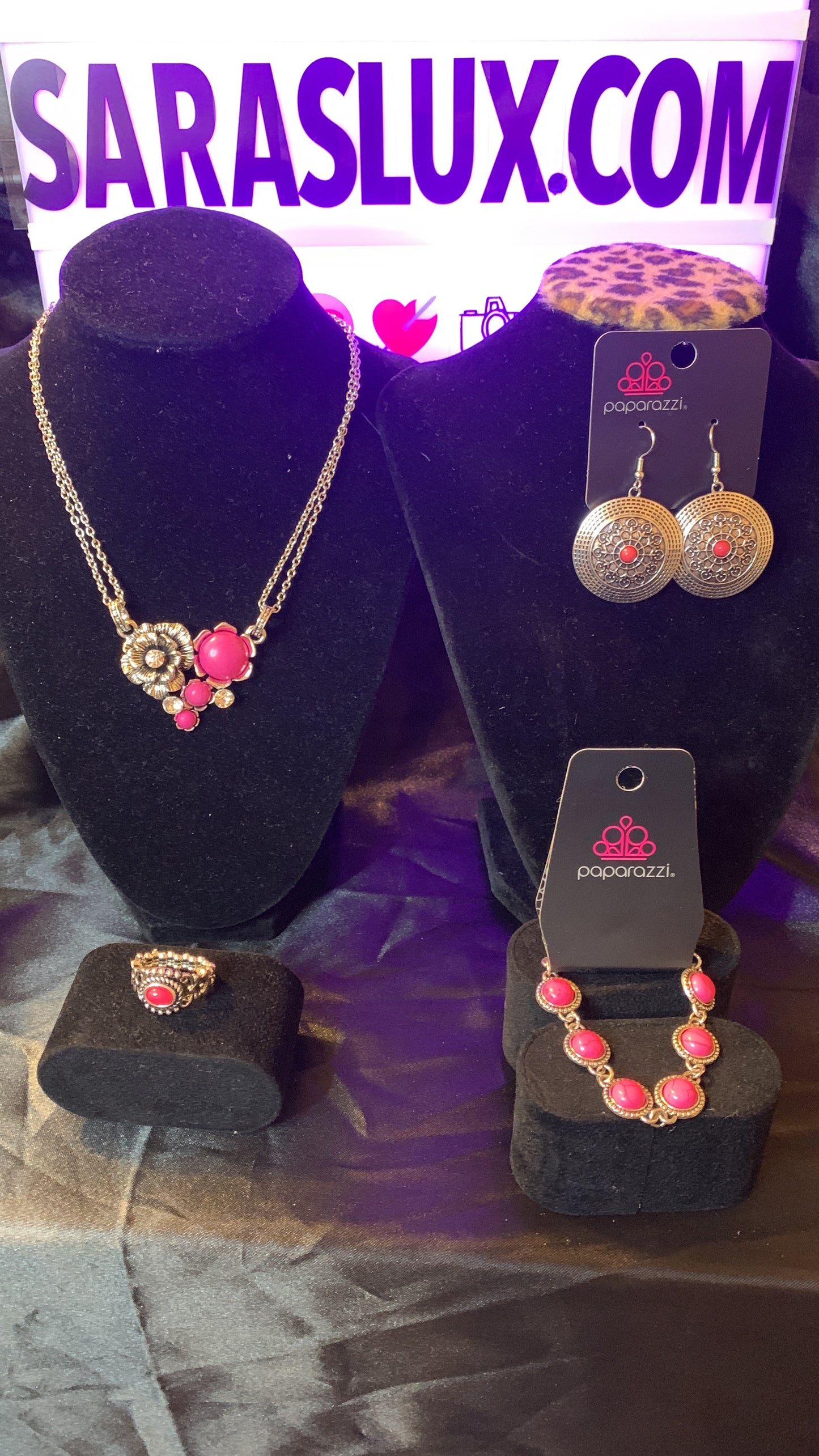 4pc set color pink; includes: necklace, bracelet, earrings and ring