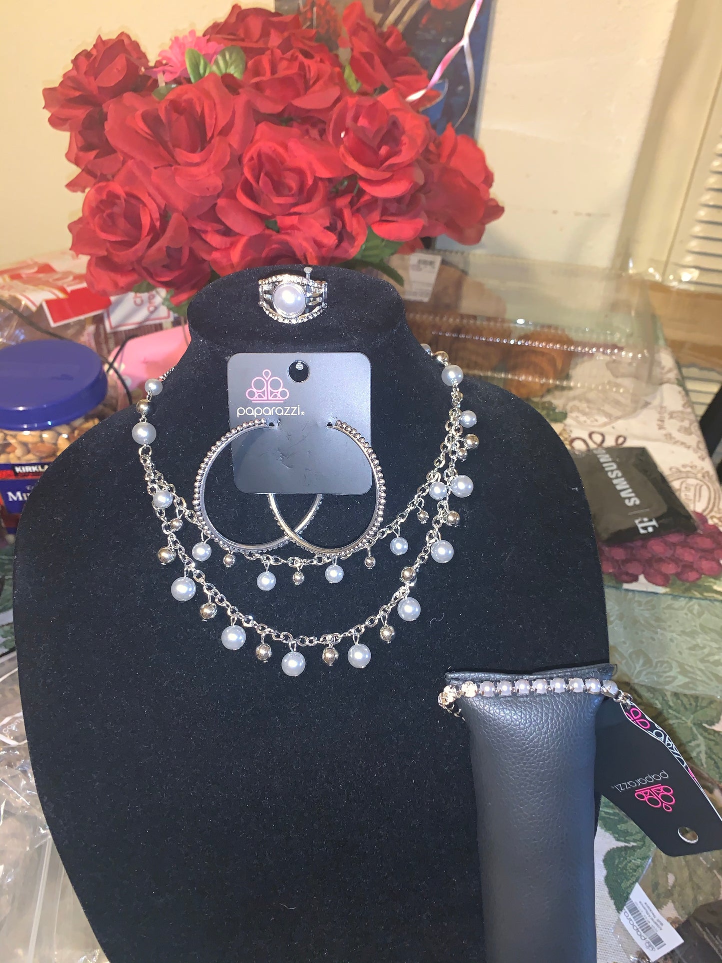 4pc set color silver; includes: necklace, bracelet, earrings and ring