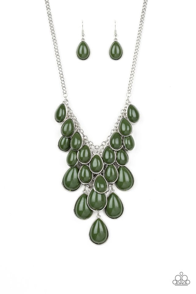 Necklace set color green