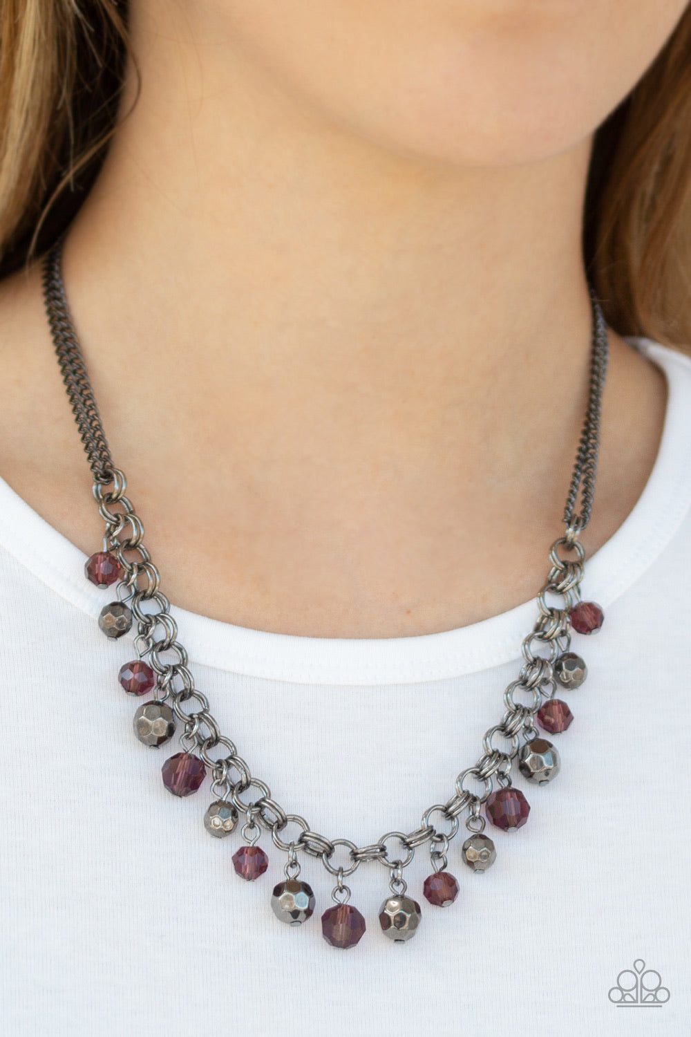 Necklace color gunmetal and purple beads