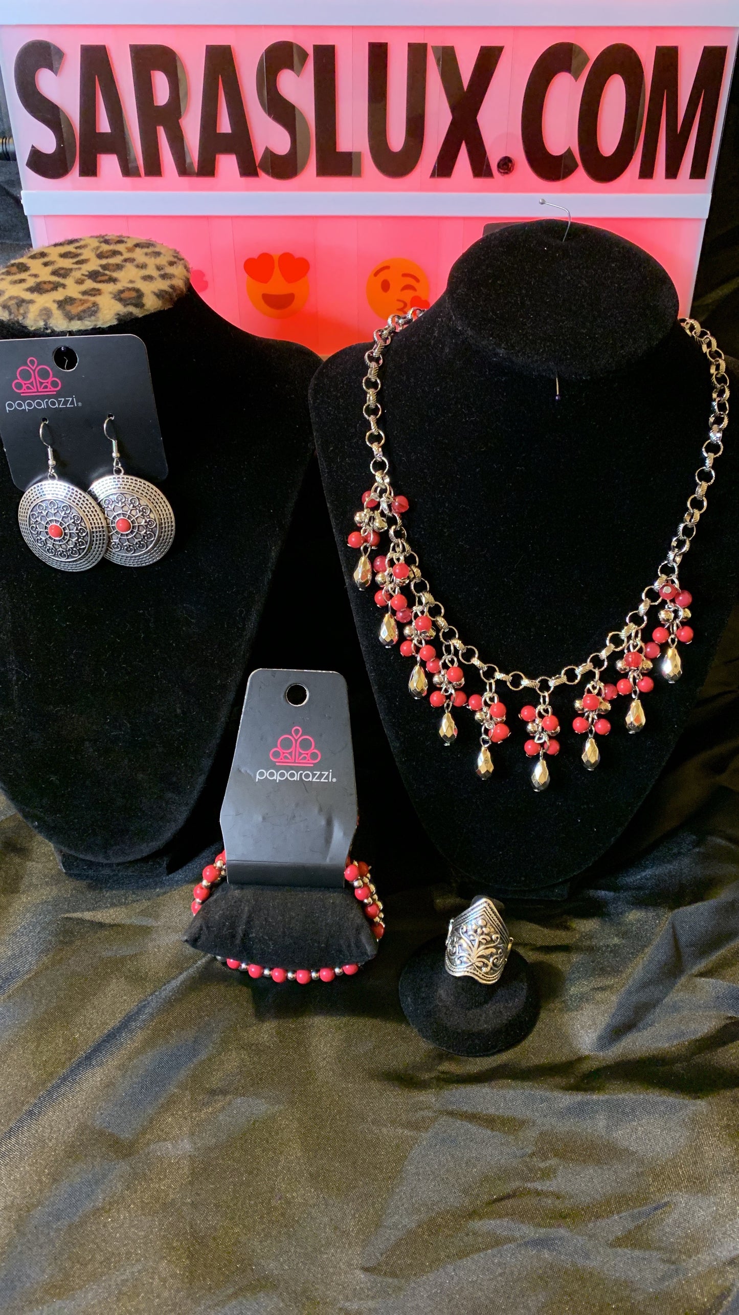 4pc set color pink; includes: necklace, bracelet, earrings and ring