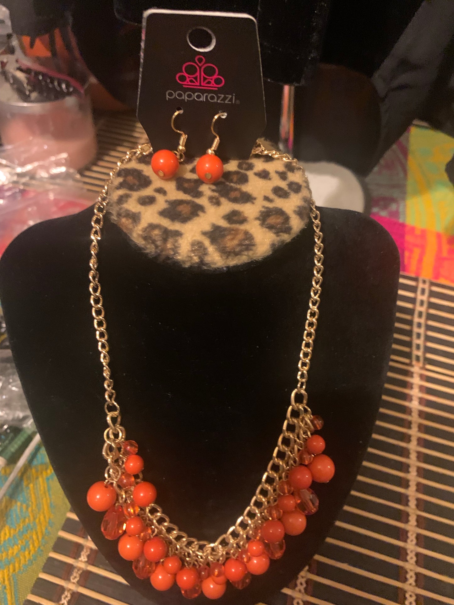 Tour de Trendsetter orange necklace