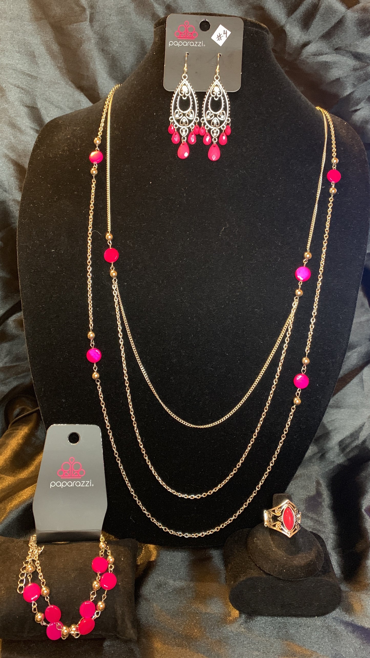 4pc set color pink; includes: necklace, bracelet, earrings and ring