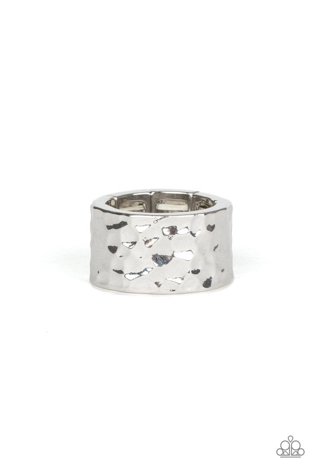 Men’s ring color silver